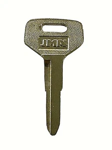 1 1981 Isuzu Diesel Pickup Truck Automotive X137 T61C T80R Key Blank Keys Blanks - Picture 1 of 10