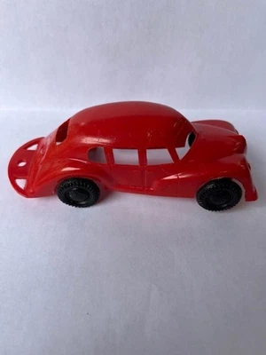 IDEAL Toy Company sedán de plástico con enganche de remolque #6 rojo 1951 Foto 1 de 4