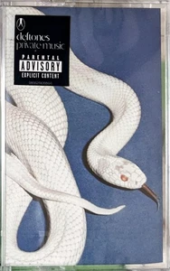 Deftones – Private Music - CASSETTE TAPE - SEALED NEW - Picture 1 of 2