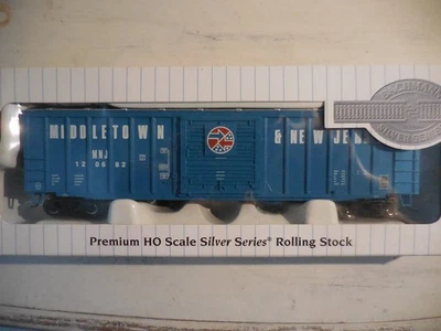 BACHMANN 50' Outside Braced Sliding Door Box Car Middletown & NJ #19603 - Image 1 of 2