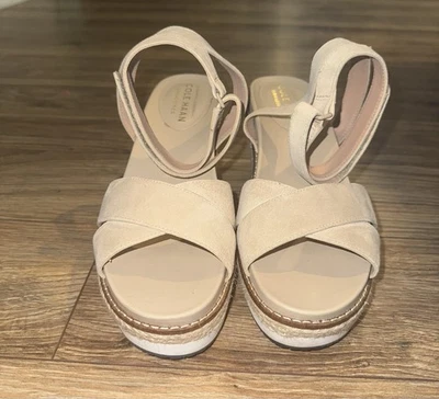 Sandalias de cuña para mujer Cole Haan Cloudfeel plateadas talla 7 Foto 1 de 4