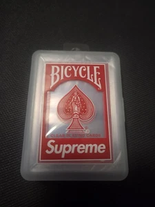Supreme Bicycle Clear Waterproof Playing Cards Red FW20 NEU - Bild 1 von 2