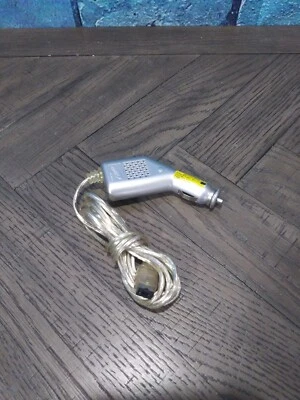 Cargador de Coche Intec Plateado para Nintendo DS Original o Game Boy Advance SP GBA SP Foto 1 de 4