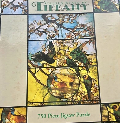 NOS 蒂芙尼彩色玻璃拼图 24 英寸 x 18 英寸 750 件拼图  — 第 1/3 张图片