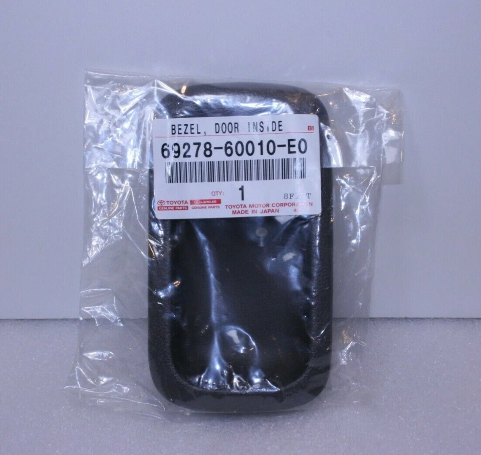 Bisel de manija de puerta interior izquierda Land Cruiser "roble" 1996-1997 - Lexus LX450 Foto 1 de 1