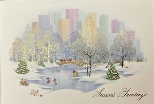 Vintage Weihnachtsgrußkarte geschäftige Stadt Hintergrund goldene Bäume Menschen Schlittschuhlaufen - Bild 1 von 3