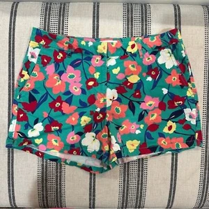 Elle Floral Shorts - Picture 1 of 9