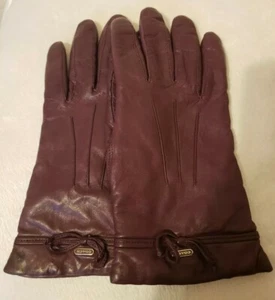 Coach Women's Size 7 Burgundy Leather Gloves Coach Logo & Bow. (M - Picture 1 of 8