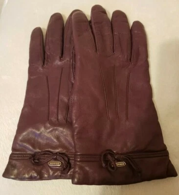 Guantes Coach para mujer talla 7 de cuero borgoña logotipo y lazo Coach.  (M Foto 1 de 4