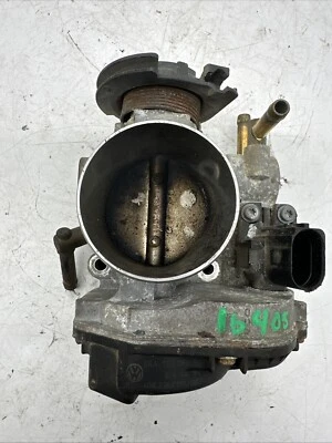 98-01 VW New Beetle 99.5-01 Golf Jetta 2.0L MT válvula corpo do acelerador 06A133066E - Imagem 1 de 4