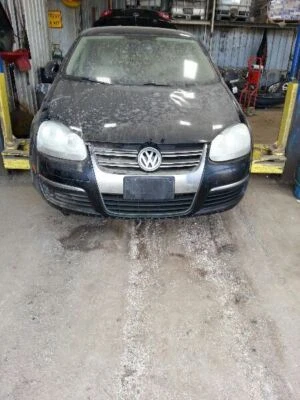 Rear View Mirror With Automatic Dimming Fits 07-18 JETTA 1952204 - Image 1 of 4