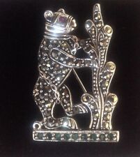 Emerald Ruby Climbing Bear animal Sterling Silver Marcasite Pin Brooch vintage 