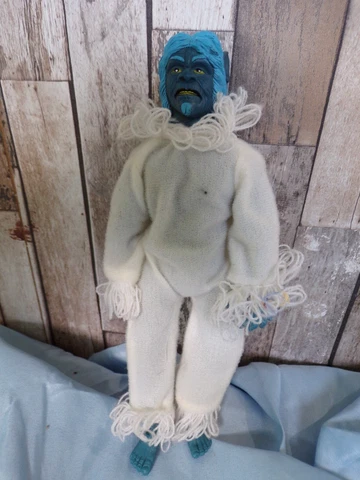 Vintage 1970s Tomland AHI Star Raiders Abominable Snowman Yeti Snow Monster Cover