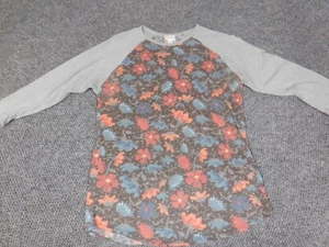 Lularoe Womens Shirt Medium Red Floral pulover stretch - Picture 1 of 12