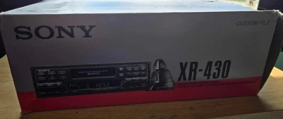 Sony XR-430 Car Stereo system vintage with detachable face - Image 1 of 4