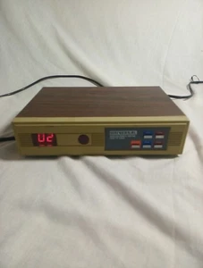 Universal V-1000 Wireless Remote Control TV-Cable Channel Tuner - Preowned - Picture 1 of 8