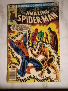 The Amazing Spider-Man #215 (Marvel Comics April 1981) News Stand Edition B&B - Picture 1 of 2