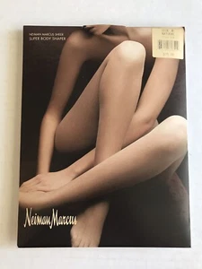 Manguera Panty Neiman Marcus Transparente Super Formador de Cuerpo Talla B Estilo Natural 618 - Imagen 1 de 7