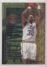 1995-96 Fleer Tower of Power Karl Malone #2 HOF