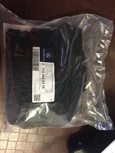 2016 Mercedes-Benz C-Class Luggage Cargo Net and Tow Hook OEM!!!! - Picture 1 of 2