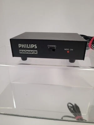 Philips Magnavox RF Modulator Video Converter Gaming TV Switchbox PM61138. - Image 1 of 4