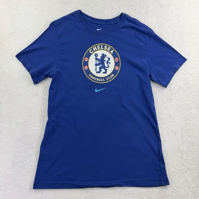 Camiseta de práctica Chelsea FC Nike "The Blues" para hombre con logotipo de equipo pequeño azul Foto 1 de 4