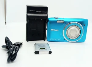 [Near Mint/charger] Nikon COOLPIX S3500 Blue 20.0MP Compact Digital Camera Japan - Picture 1 of 18