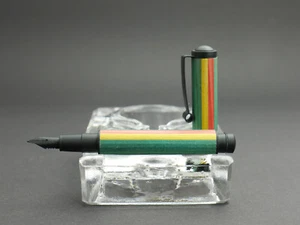 Füllfederhalter Japan, ausgefallenes Holzdesign, mehrfarbig, absolute Rarität - Bild 1 von 6