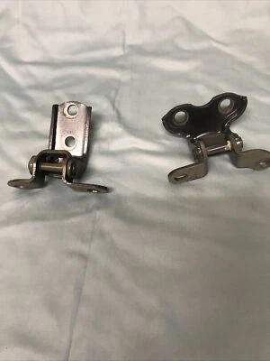 2008-2013 Toyota Highlander Door Hinge Left Rear Upper Lower Driver Side Rear - Image 1 of 4