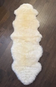 Pottery Barn Natural Sheepskin Wool Double Pelt Rug Mat 2 X 6' Ivory NWOT - Picture 1 of 5