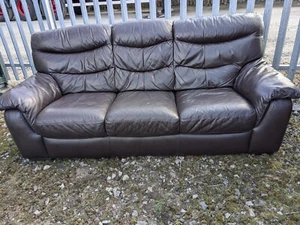LEATHER SOFA Three Seater Brown 215cms long Setee fixed cushions penrith cumbria - Picture 1 of 11