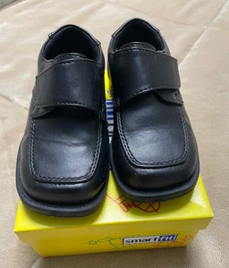 Smart Fit Kleinkind Kind Junge Größe 8,5 W schwarz festliches Kleid rutschfeste Sohlen - Bild 1 von 4