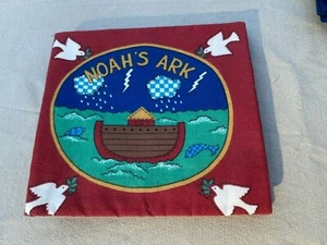 NUEVO Libro de tela suave hecho a mano brillante colorido para bebé niño pequeño ARCA DE NOAH - Imagen 1 de 3