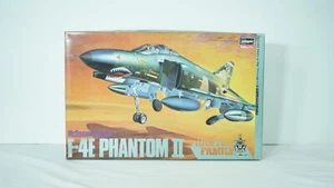 Hasegawa 1/48 Model Plane Kit McDonnell Douglas F-4E Phantom II P3 NEW F3-4 - Picture 1 of 11