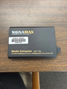 Convertisseur multimédia Signamax 065-1196 10/100/1000BaseT/TX vers 1000BaseSX MMF 50/125 - Photo 1/4