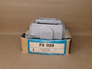 NEW CROUSE-HINDS FS 029 40.8 CUBIC INCH OUTLET BOX AK - Picture 1 of 3