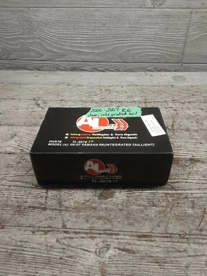 2006-2007 R6 CLEAR CLR Taillight Tail Light Signal Integrated 2010-0876 TL-0016 - Image 1 of 4