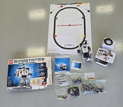 LEGO MINDSTORMS: Mindstorms Nxt 2.0 (8547) - Image 1 of 4
