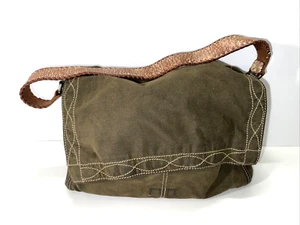 Fossil Authentic Style 1954 Green Fabric fully lined Hand Bag With Leather Strap - Picture 1 of 12