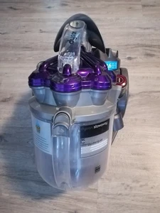 Dyson DC20 Grundgerät mit den 3 kl.Düsen am Gerät siehe bilder - Bild 1 von 3