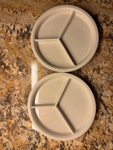 Paar Hall Pottery USA #1901 3-teilige geteilte Teller 9" cremeweiß - Bild 1 von 6