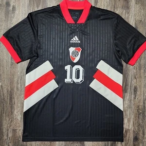 Camiseta de fútbol Adidas River Plate Icon 2023 Marcelo Gallardo para hombre S Argentina - Imagen 1 de 5