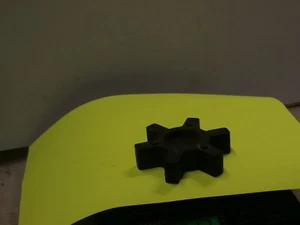 "NEW"-LoveJoy  L-100 SPIDER INSERT - Picture 1 of 1