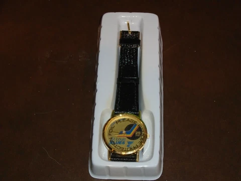 1992 ST. LOUIS BLUES MENS 25 YEAR 1967-1992 ANNIV WATCH ORIGINAL BOX NEVER WORN Cover
