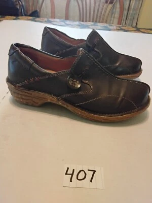 Zuecos Bjorndal Karma para mujer 6 cuero marrón sin cordones sin usar excelente estado Foto 1 de 4