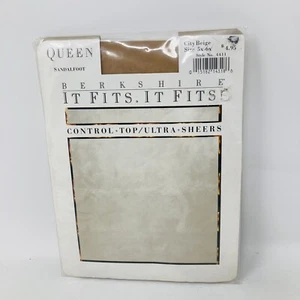Vintage 1990 Berkshire It Fits, It Fits! City  Beige Pantyhose Queen 5X-6X - Picture 1 of 4