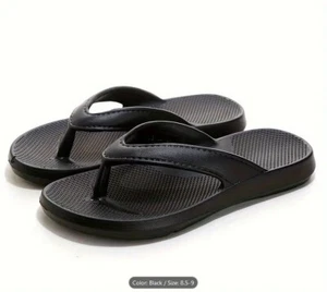 Womens Sandals Slip On Flip Flops 8.5 to 9 M Black Non Slip Molded NIP NEW - Picture 1 of 5