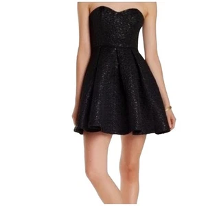 Vestido ASTR Formal Cóctel Sin Tirantes Talla Grande Texturizado Negro/Plateado Regreso a Casa - Imagen 1 de 9