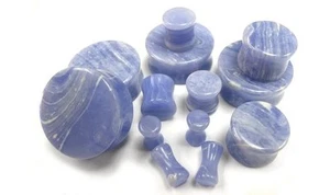 Tapones de bengalas de doble cara de piedra ágata de línea azul orgánica (1 par) (B/4/1/4) - Imagen 1 de 2