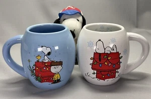 Vintage 2013/ 2016 Snoopy Peanuts Mug Lot of 2 Blue & White/with Snoopy Plush - Picture 1 of 10